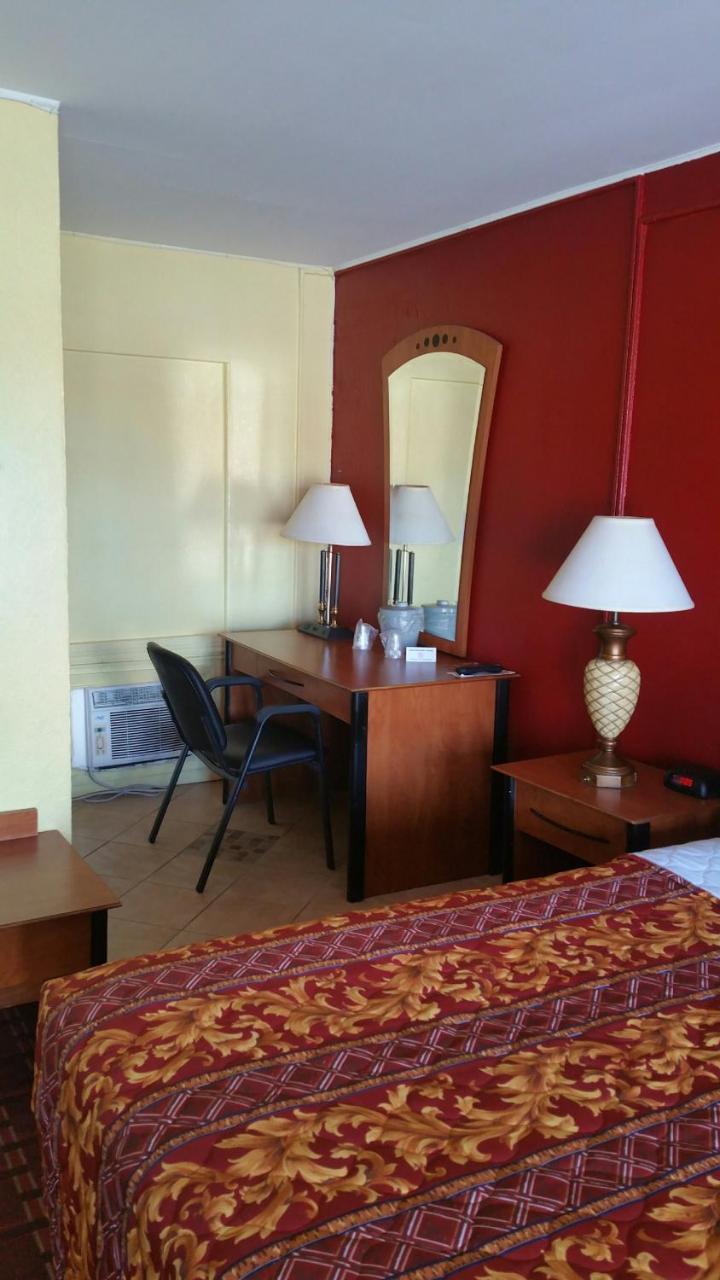 Palms Inn Dania Beach Esterno foto